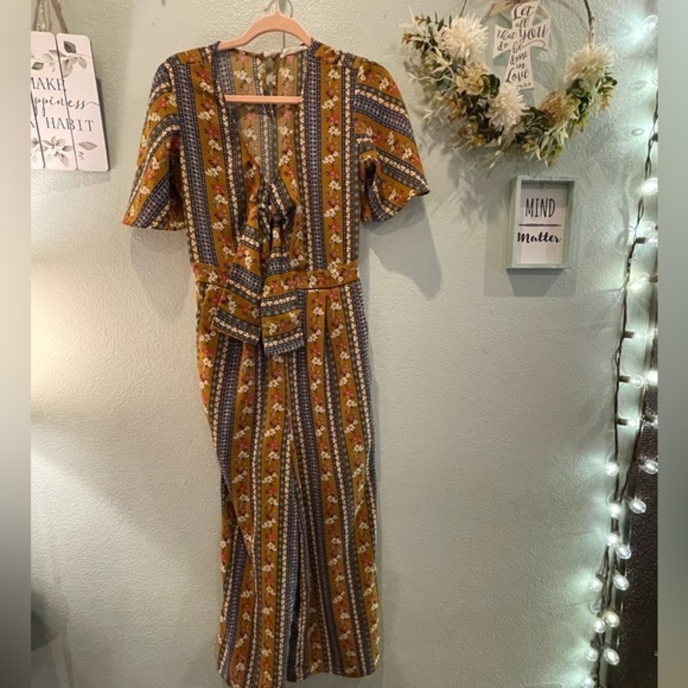 Blu pepper jumpsuit size small